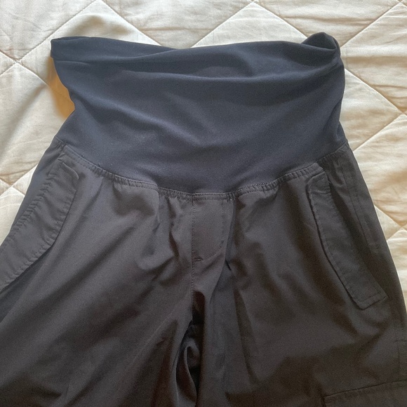 Maternity CARGO WIDE LEG pants 🤌🏻😎 - Picture 5 of 12